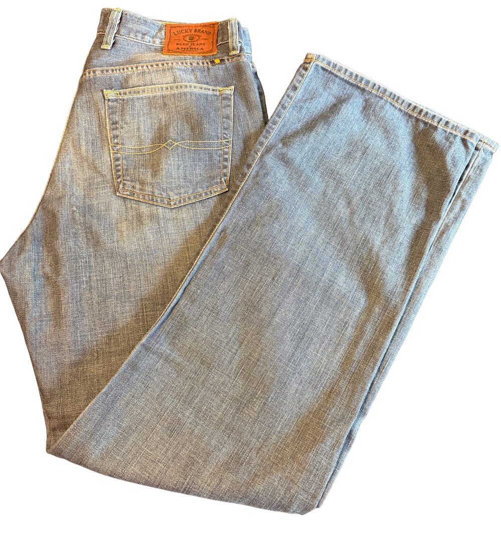 Lucky Brand Men's 181 Relaxed Straight Jeans 33x32 (Measures 34x32)